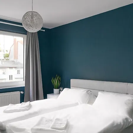 Schone In Zentraler Lage Apartment *